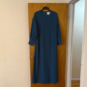NEW Veiled Elegant Blue Long Sleeve Dress